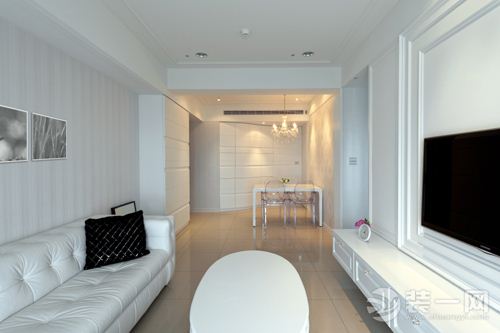 苏州装修网推荐：优雅白色新古典风格婚房样板间 造型相异墙面