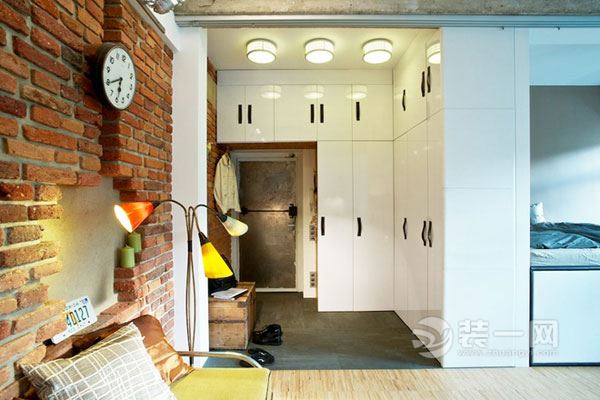 裸砖墙装饰单身公寓装修设计效果图